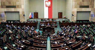За развязывание войны: Сенат Польши признал режим в России террористическим