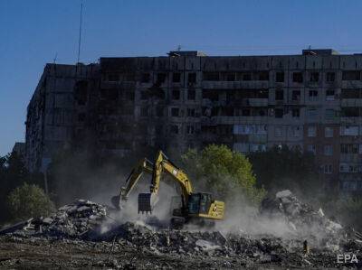 "Заботой здесь не пахнет". Андрющенко объяснил, почему оккупанты сносят дома в Мариуполе
