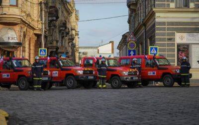 Франція передала українським рятувальникам четвертий пакет допомоги