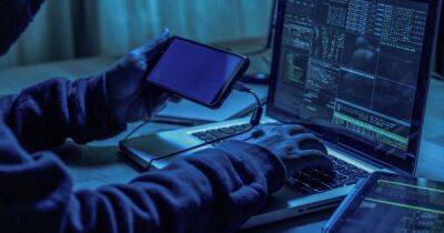 Украинские хакеры взломали систему "1С" и слили данные тысяч россиян: чем это грозит