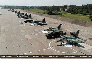 Россияне стягивают свои силы на военные аэродромы Беларуси