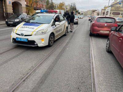 Смертельное ДТП в Харькове: пешеход перебегал дорогу в неположенном месте