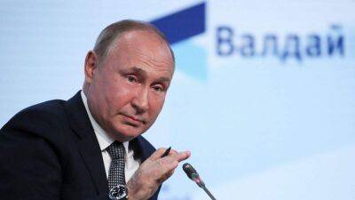 Сидеть на ж**е ровно и не крякать, – Путин снова цинично высказался о Майдане
