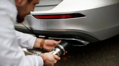 В Евросоюзе договорились запретить продажу бензиновых авто к 2035 году
