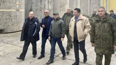Аксенов с помощником Путина посетили Херсон