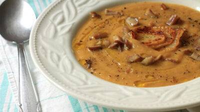 Осенний деликатес: крем-суп из артишока и жареных каштанов