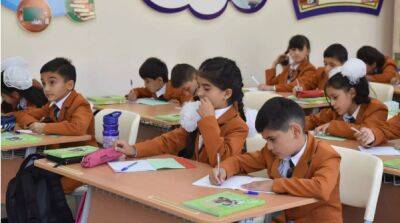 Названа дата начала школьных каникул в Таджикистане