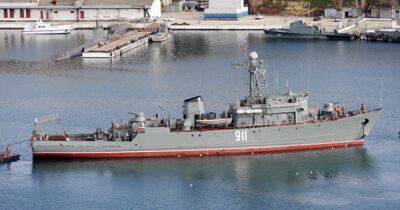 Взрывы в Севастополе: россияне заявили, что украинские беспилотными повредили корабль ЧФ