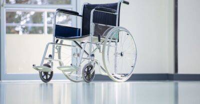 Из-за длинных очередей в Госкомиссии врачей жители не могут вовремя получить пенсию по инвалидности