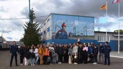 Энергетики Тверьэнерго провели экскурсию для школьников в Калининский район электрических сетей