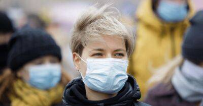 Киевляне снова должны носить маски: заболеваемость COVID-19 в столице растет, — КМДА