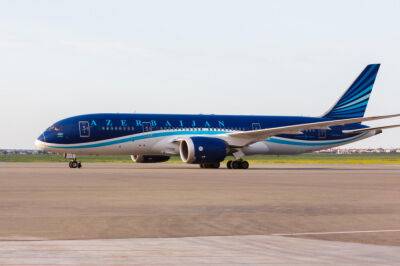 Азербайджанская авиакомпания Azal запускает регулярные рейсы между Баку и Самаркандом