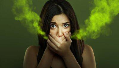 Какие заболевания вызывают запах изо рта