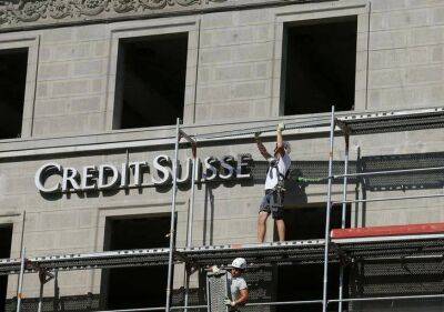 Акции Credit Suisse падают, несмотря на попытки успокоить инвесторов