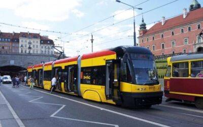 В Польше парень угнал трамвай и перевозил людей - СМИ