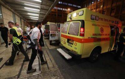 Четверо израильтян и один палестинец получили ранения в результате вооруженного нападения в Израиле - unn.com.ua - Южная Корея - Украина - Киев - Израиль - Сеул - Хеврон - Обстрелы
