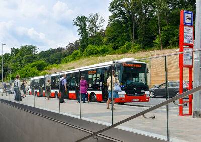 Все автобусы в Праге будут останавливаться только по требованию