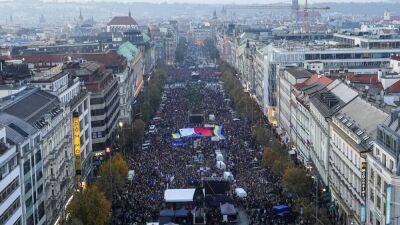 Жители Праги снова выразили солидарность с Украиной