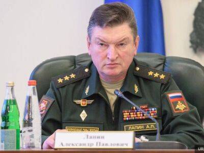 РосСМИ сообщили, что командовавшего оккупантами на востоке Украины генерала Лапина отстранили