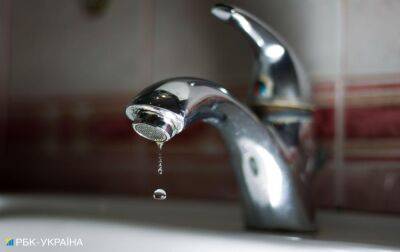 Жителів Луцька просять запастися водою на завтра через припинення електропостачання