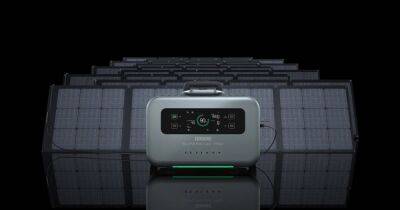 Представлен "самый быстрый" портативный генератор емкостью 2096 Втч на солнечных батареях