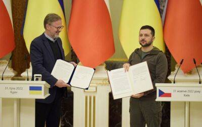 Зеленський та прем'єр Чехії підписали декларацію щодо перспективи вступу України до НАТО
