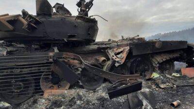 ВСУ за сутки уничтожили 31 российский танк и сбили ракету: главное о боях на Юге
