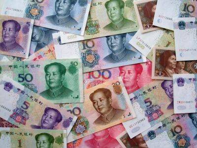 У россиян повышается интерес к юаням, банки оперативно реагируют на спрос