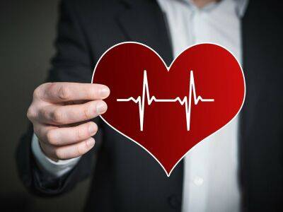 Это происходит незаметно: врачи назвали нетипичные симптомы сердечно-сосудистых заболеваний