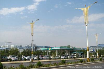 С октября в регионах Туркменистана возник дефицит бензина