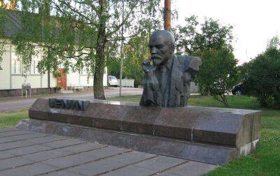 У Фінляндії демонтували останню статую Леніна у країні