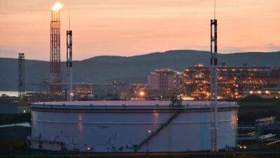 Глава Shell счел труднореализуемым введение потолка цен на нефть из РФ