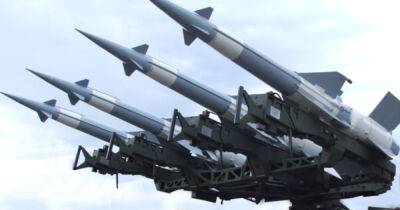Россияне ударили ракетами по Запорожью, работает ПВО