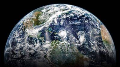 Ученые считают, что вся суша на Земле медленно столкнутся в единый суперконтинент