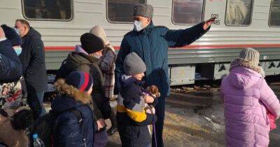 Оккупанты в Крыму заявляют, что на полуостров привезут 5 тысяч детей из Херсонской области