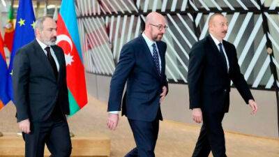 Лідери Вірменії та Азербайджану зустрінуться з Макроном і президентом Євроради у Празі