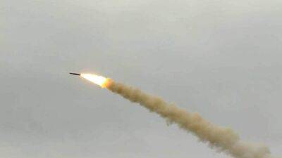 Максимальная осторожность: в Запорожье предупредили о вероятности повторных ракетных атак