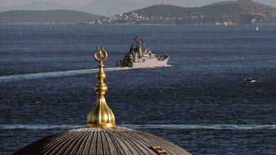 Уклониться в Турции: "Мы отстроим новую Россию и восстановим Украину"