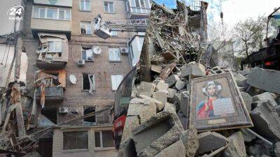 Вместо домов – руины: в ГСЧС показали последствия ракетных ударов по Запорожью