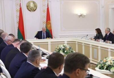 Лукашенко запретил повышать цены в Беларуси. За нарушение — уголовные дела