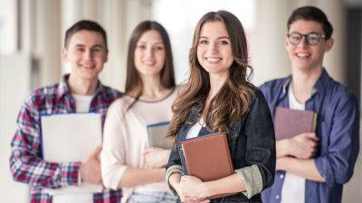 Украинские студенты смогут учиться в Германии бесплатно: как это сделать