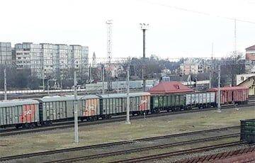 Россия вывезла из Беларуси почти 30 вагонов с боеприпасами