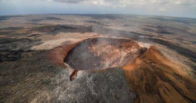 Пробуждение монстра. Самый большой вулкан в мире Мауна-Лоа начинает "ворчать"