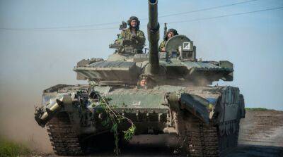 Половина танкового парка Украины может состоять из российских трофейных машин – британская разведка