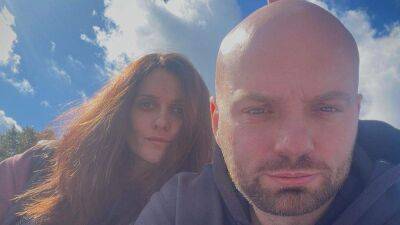 "Есть шанс на возвращение любви": Слава Демин заинтриговал общим фото с экс-женой