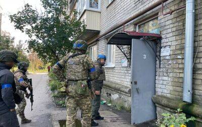 Під Лиманом знайшли штаб окупантів з важливими документами - rbc.ua - Україна
