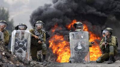 Двое палестинцев убиты в беспорядках в Самарии