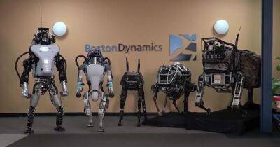 "Новые риски": Boston Dynamics и другие производители роботов обязались не создавать боевых машин
