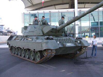 Штрак-Циммерманн: украинцев теперь надо обучать на танках Leopard