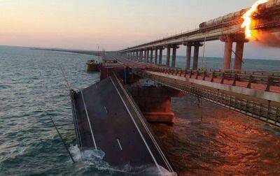 Вибух і обвал на Кримському мосту: що відомо на цей момент